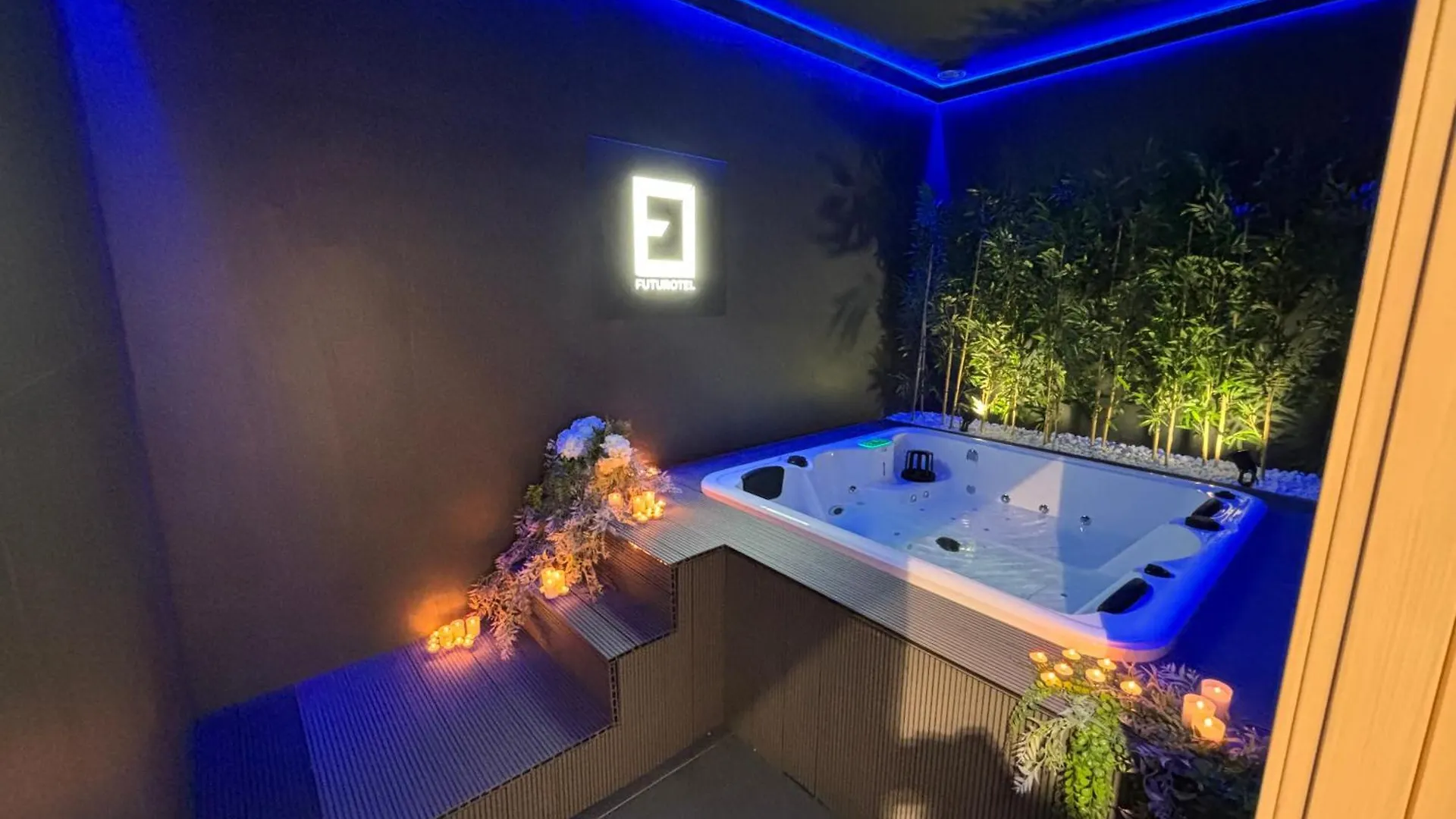 Hotel cápsula Futurotel Sevilla