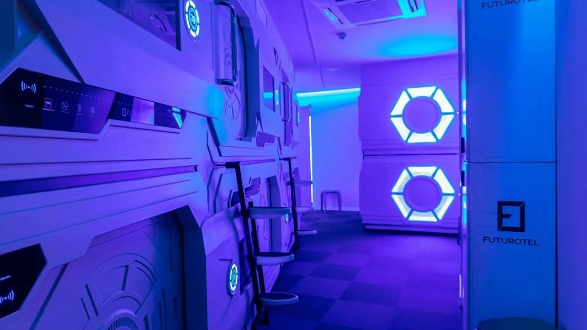 Futurotel Sevilla Hotel kapsułowy Sewilla